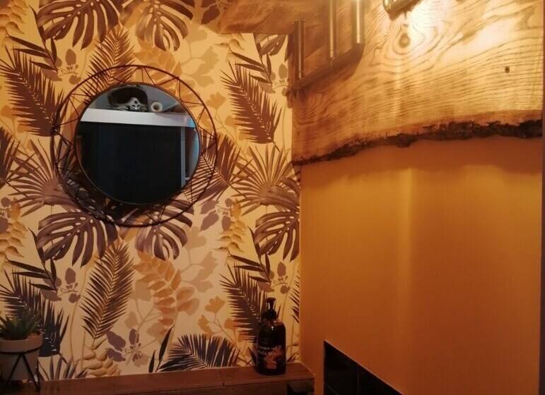 Charming 2 Bed Apartment In Eastleigh