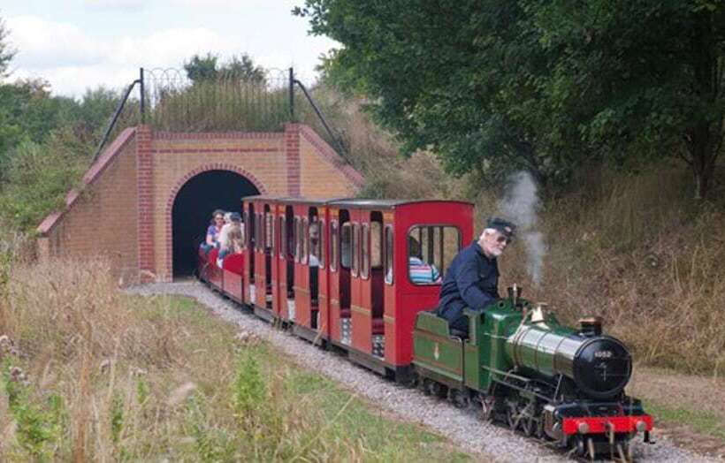 Charming 2 Bed Apartment In Eastleigh