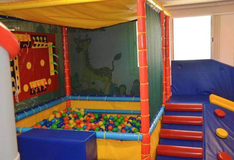 Отель Artal Taiba