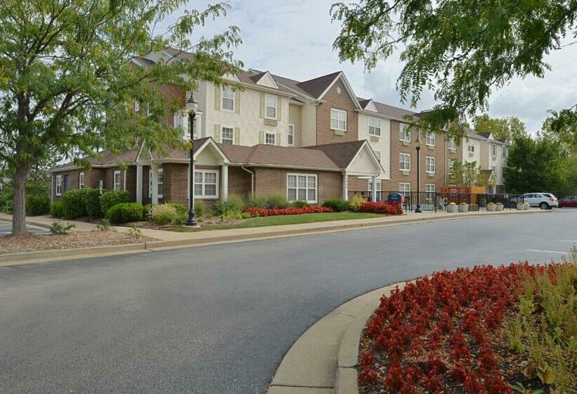 فندق Candlewood Suites St Louis St Charles, An Ihg