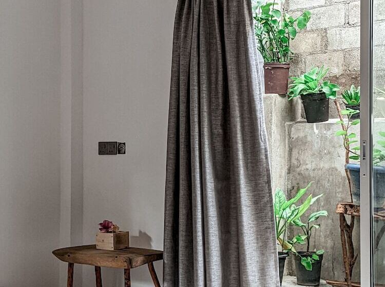 هتل Dhoadhi Retreat