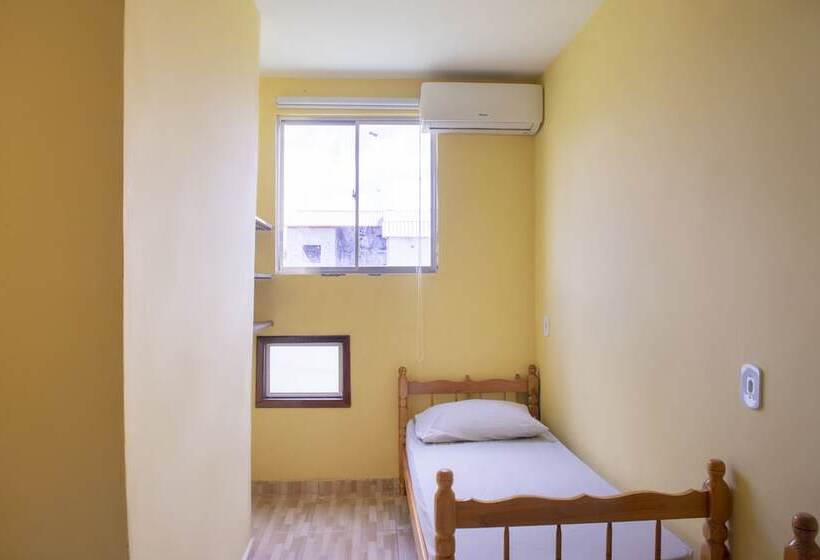 Отель Oyo Pousada Simone