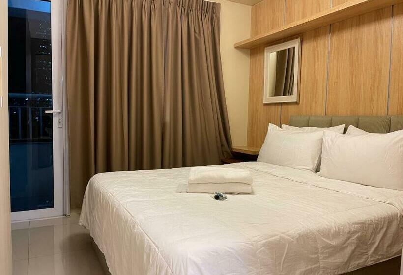 Netflix Destina Stays At Jazz Residences Makati, Metromanila