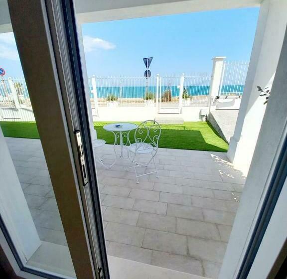 Пансион Dolce Dimora Charme Mare