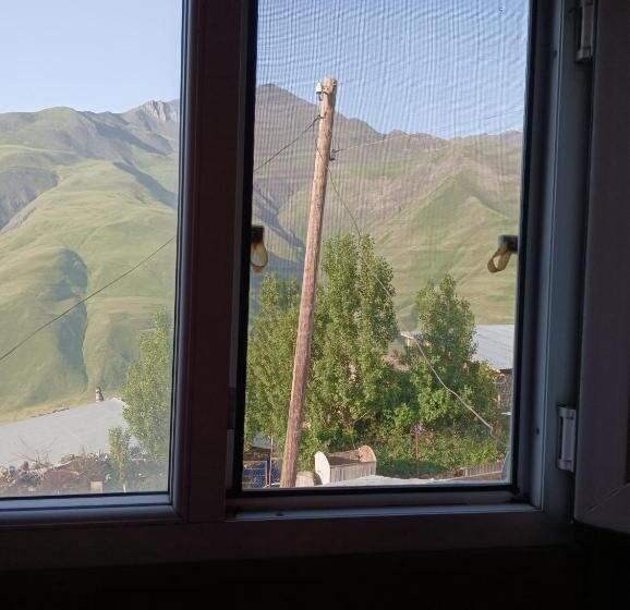 پانسیون Ecomama In Xınalıq Khinalig Guest House