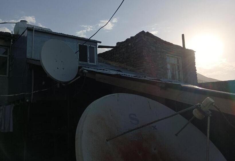 پانسیون Ecomama In Xınalıq Khinalig Guest House