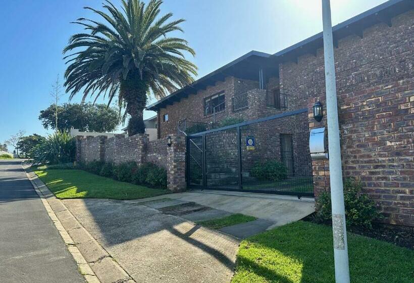 پانسیون Gigi At The Palm Tree