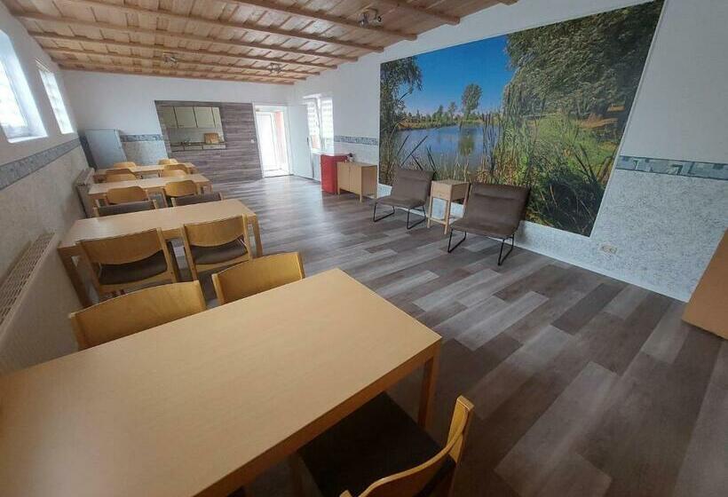 膳宿费 Gästehaus Heinrich Heine Schule