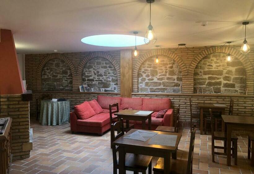 膳宿费 Hostal Rural 18 De Abril