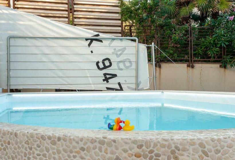 ペンション Lux B&beach Sardvs Castelsardo