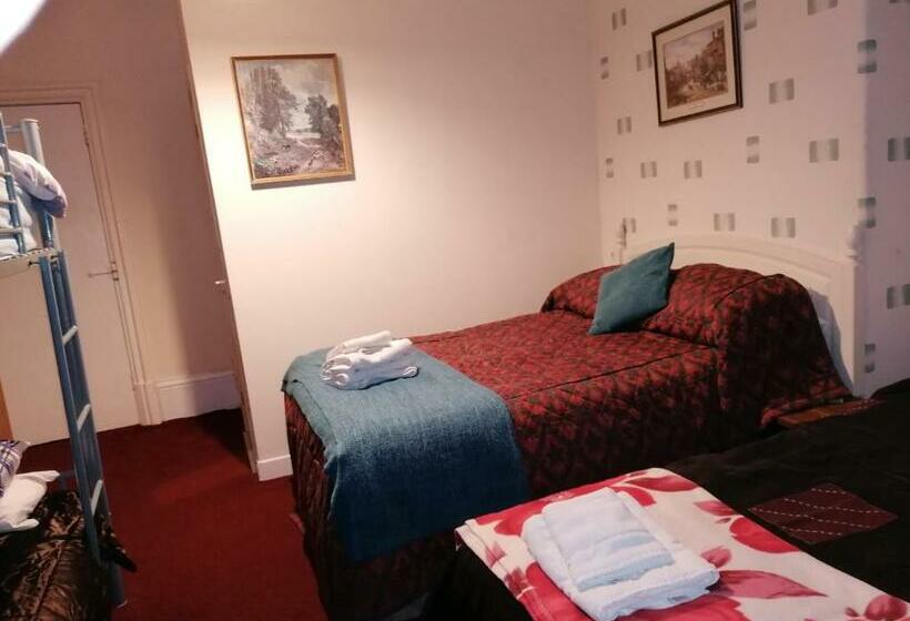 펜션 Overton Guest House