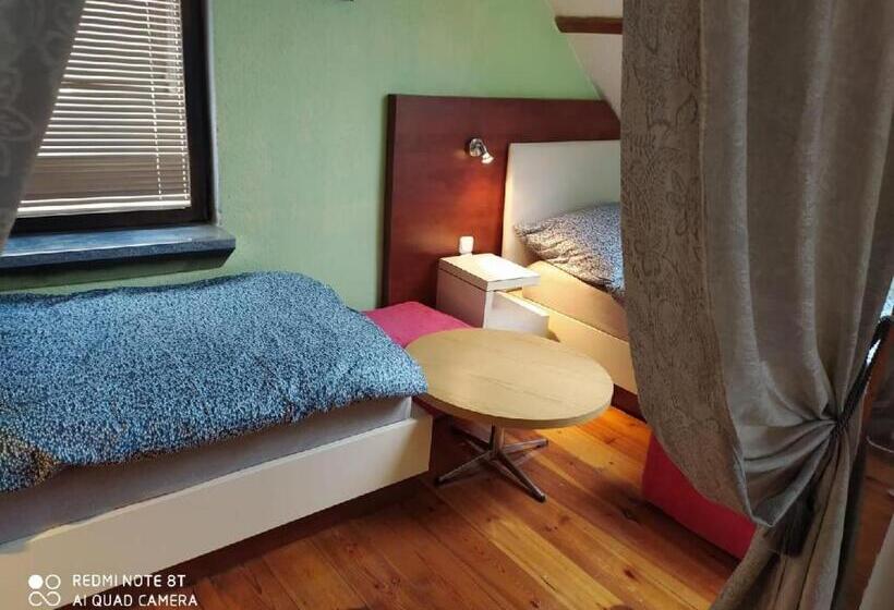 膳宿费 Penzion U Lípy