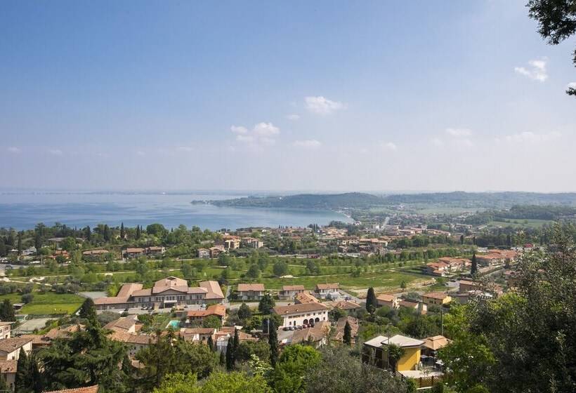 Rivoltella Apt With Pool 600m From Lake   Happy Rentals