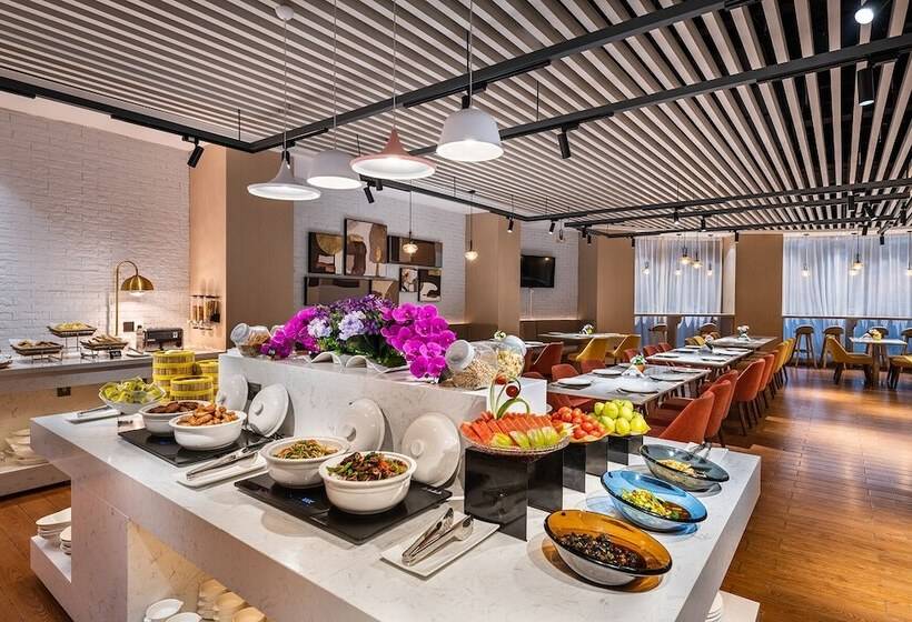 Ausotel Wow Huadu Guangzhou Sunac Land