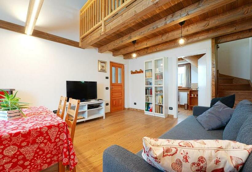 مبيت وإفطار I Girasoli