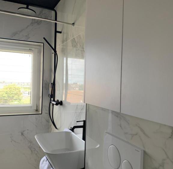 Bed & Breakfast Maison Noire Westende Bad Incl Parking & Ontbijt