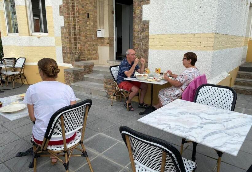 Bed & Breakfast Maison Noire Westende Bad Incl Parking & Ontbijt