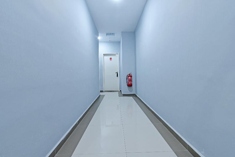 ホテル Capital O 90556  Cherita Rooms