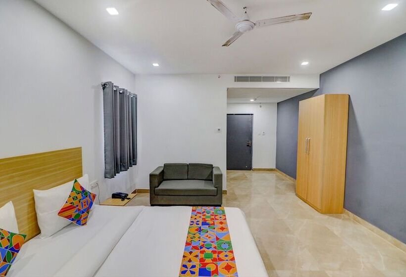 Fabhotel Premium Kashi