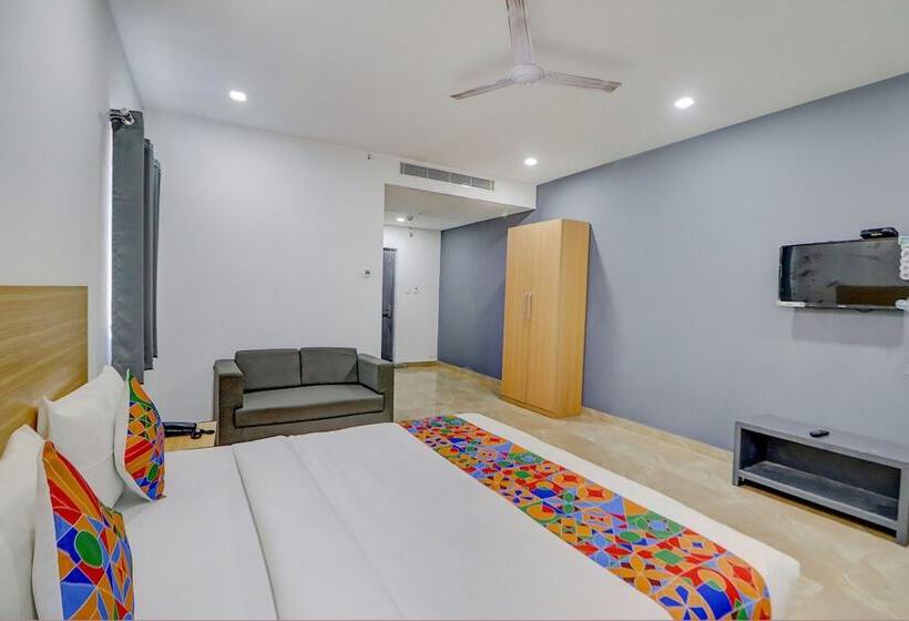 Fabhotel Premium Kashi