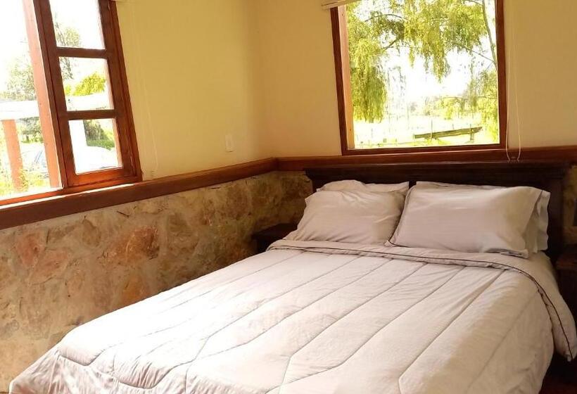 בית מלון כפרי La Mana Nobsa