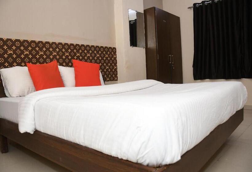 בית מלון כפרי Nawanagar Residency