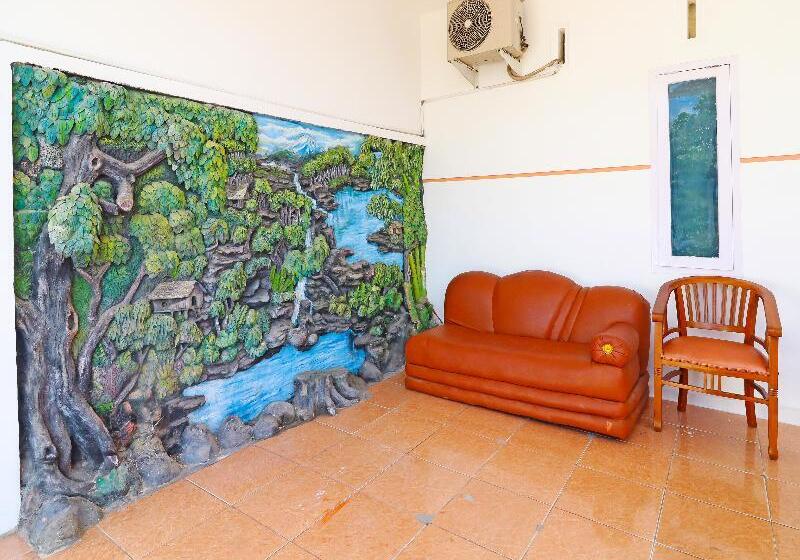 호텔 Oyo 91408 Kas Residence Syariah