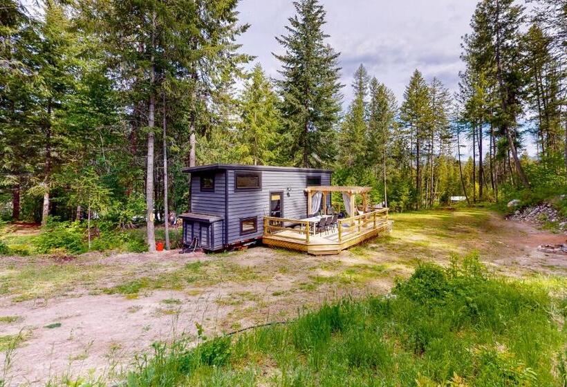 Отель The Crows Nest