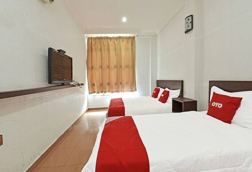 Oyo 90559 Ummul Motel C Mart