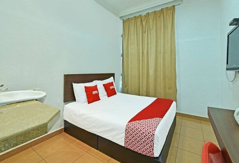 Oyo 90559 Ummul Motel C Mart