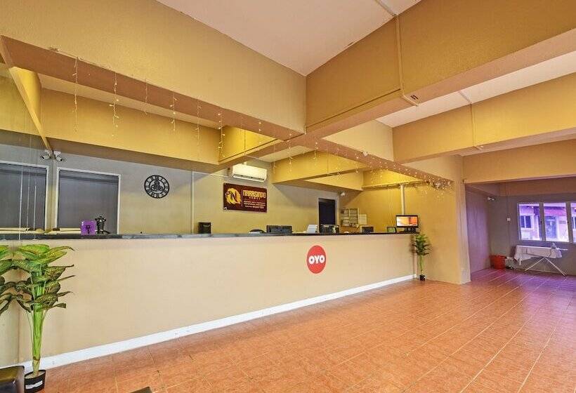 Oyo 90559 Ummul Motel C Mart