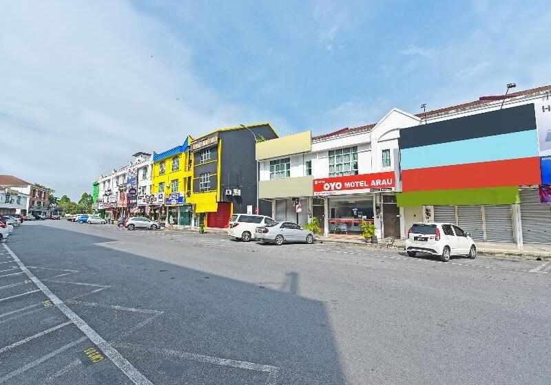 Oyo 90559 Ummul Motel C Mart