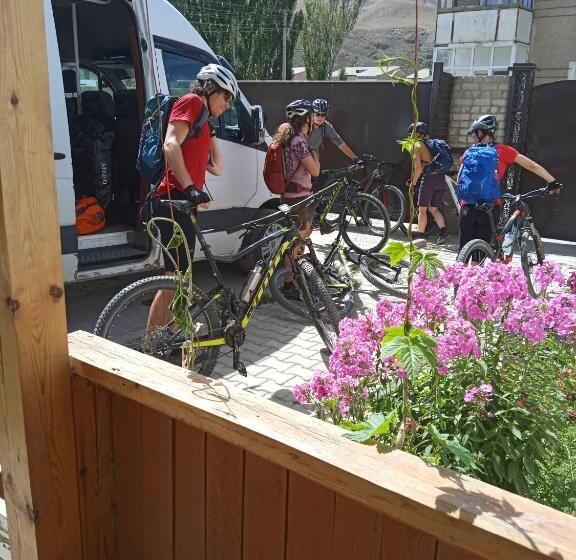 پانسیون Baktygul Guesthouse