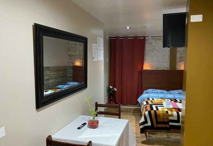 ペンション Hostal Balta