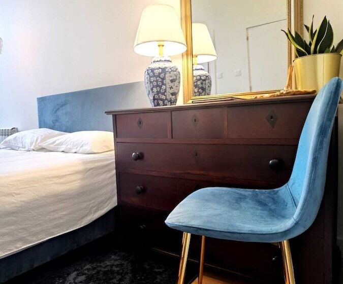 پانسیون Monsenhor52