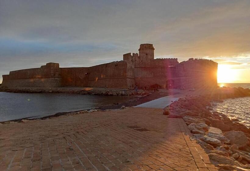 بنسيون Villa Capozza Maria Greca