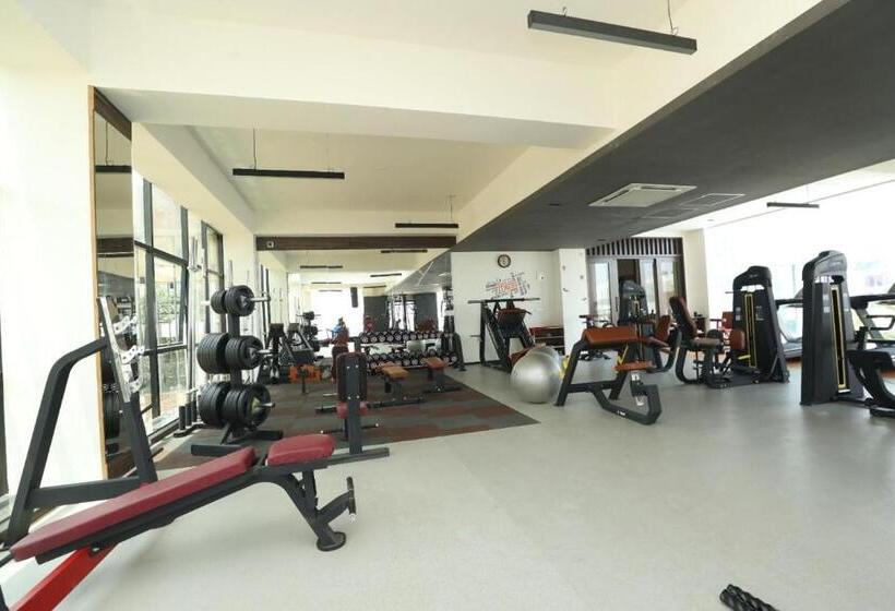 리조트 Vrr Astoria Hotel & Convention Center