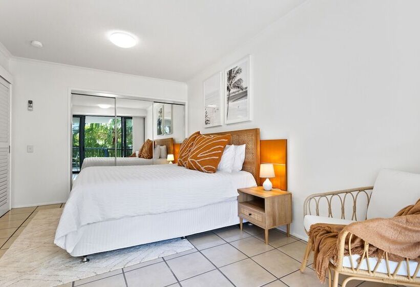 Seaforth Resort Holiday Apartments