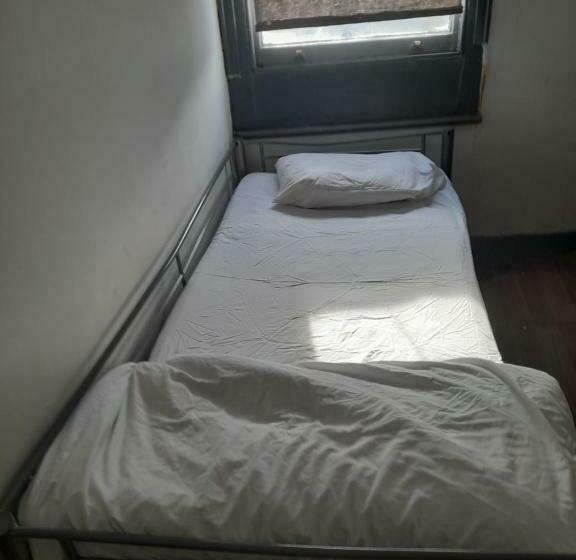 호스텔 Woolwich Backpackers New