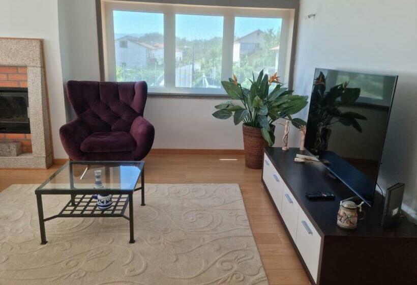 مبيت وإفطار Florindo  Lafões Guest House