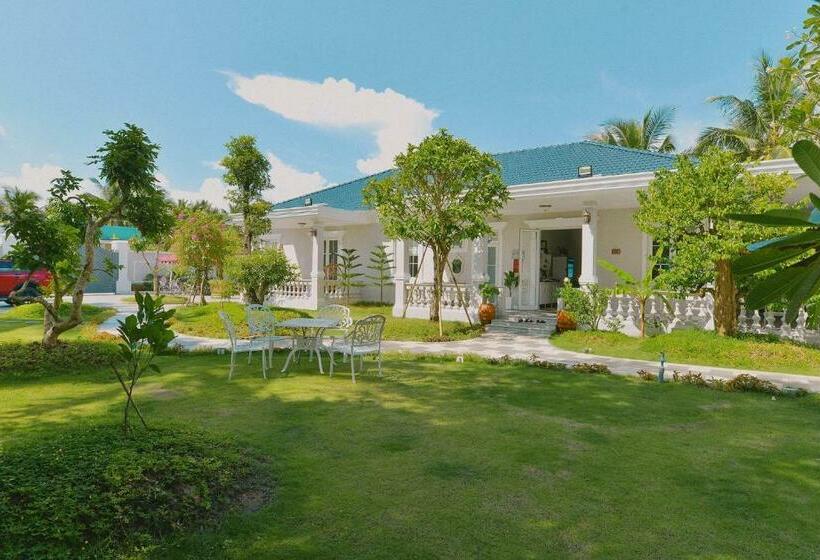 تختخواب و صبحانه La Villa De Coco Bến Tre