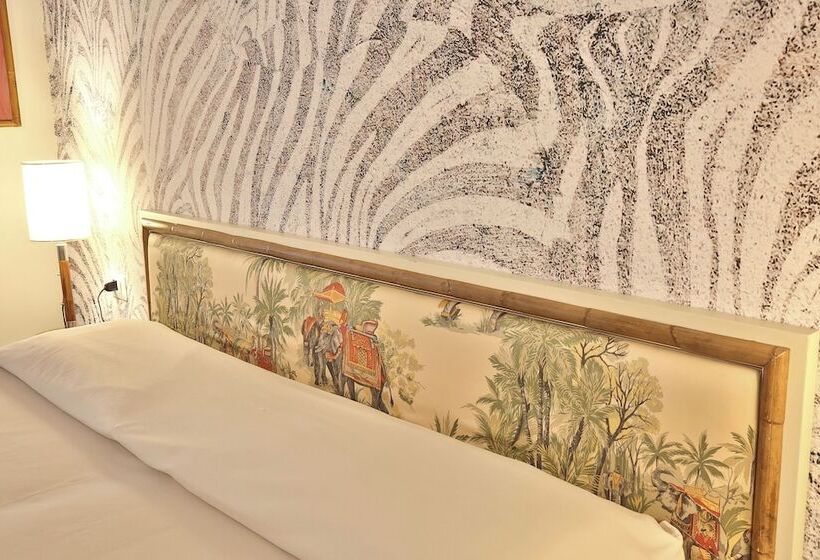 تختخواب و صبحانه Madama Guest House