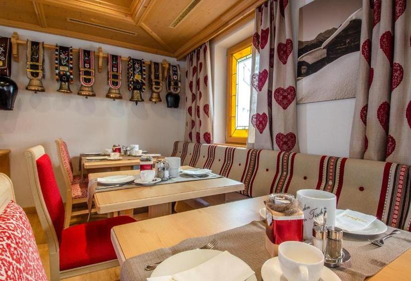 Bed and Breakfast Sporthotel Almhof