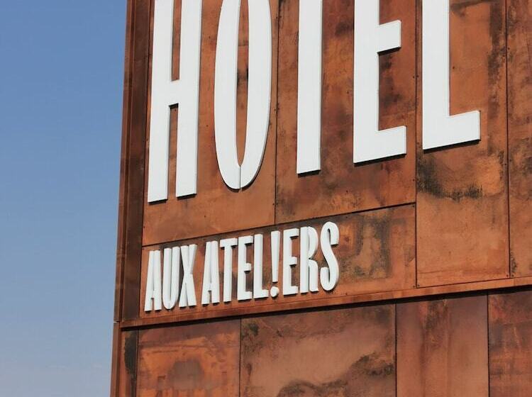 Отель Aux Ateliers