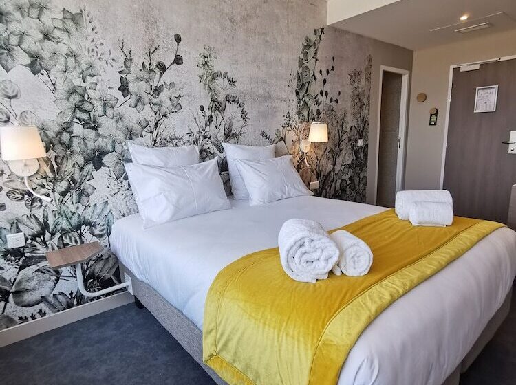 Отель Aux Ateliers