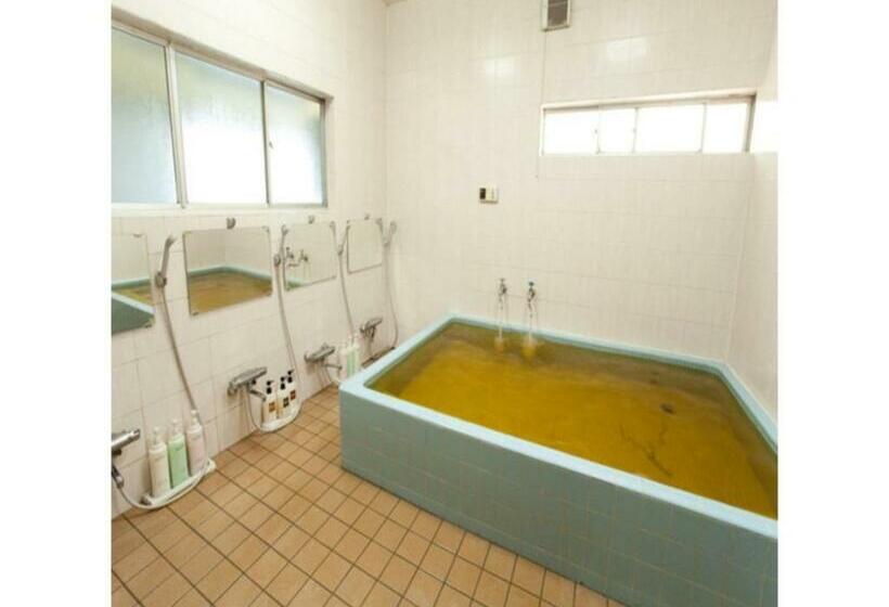 فندق Business Ryokan Yokohama   Vacation Stay 99813v