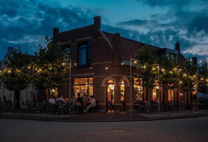 Hotel Café Koophandel