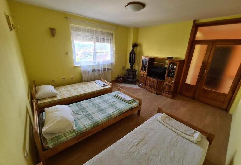 هتل کپسول M2 Sobe