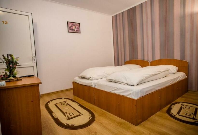 ホテル Marion Poiana