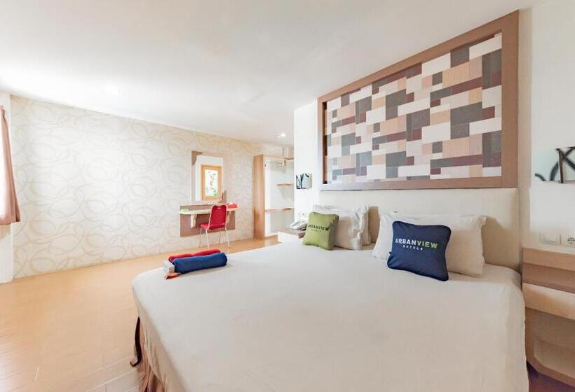 Urbanview Hotel Onyx Ketapang By Reddoorz